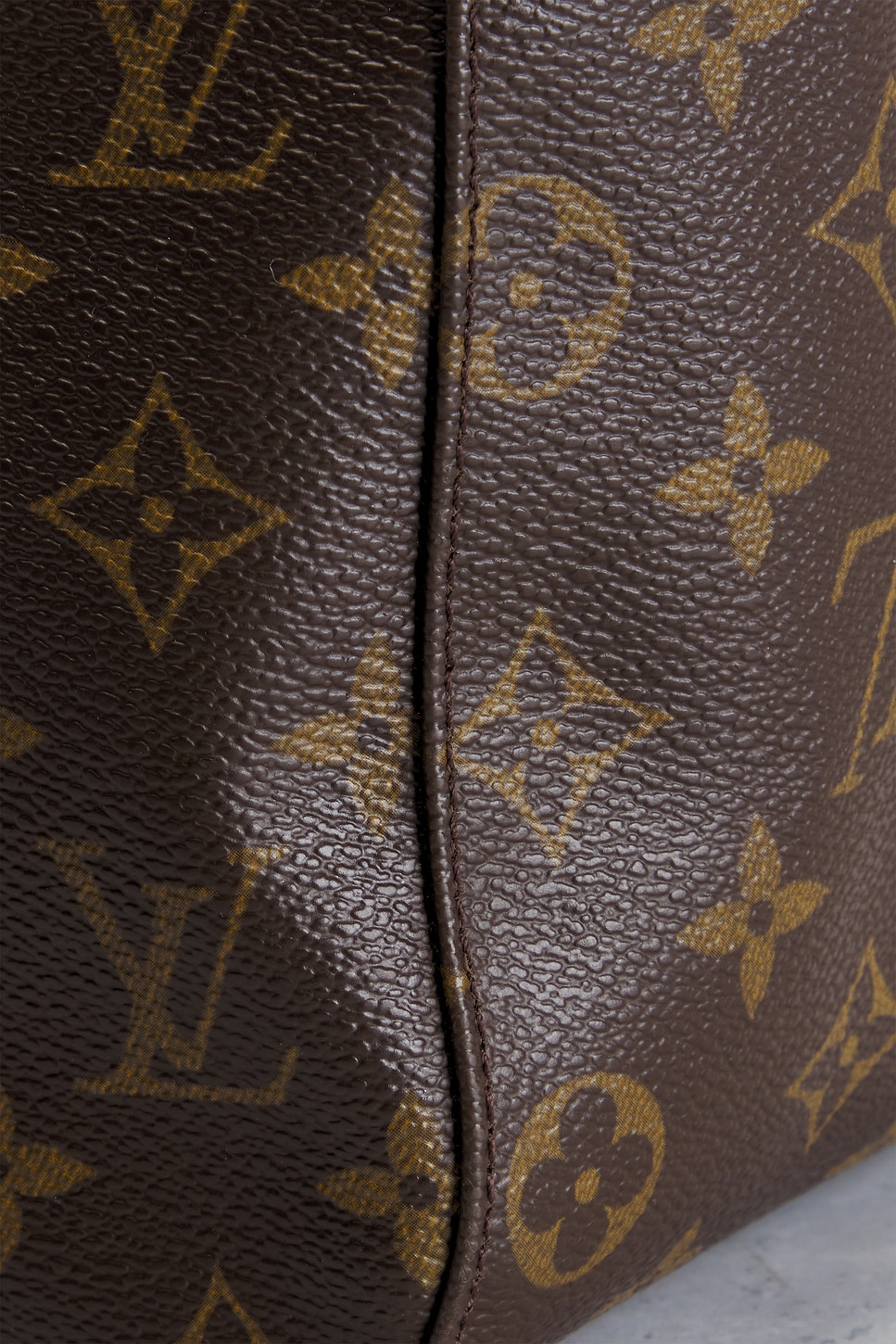 louis vuitton Louis Vuitton Monogram Looping GM Shoulder Bag | Thumbnail 8 louis vuitton Louis Vuitton Monogram Looping GM Shoulder Bag | Thumbnail 8