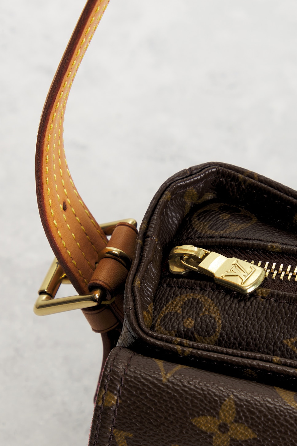 louis vuitton Louis Vuitton Monogram Viva Cite MM Shoulder Bag | Thumbnail 9 louis vuitton Louis Vuitton Monogram Viva Cite MM Shoulder Bag | Thumbnail 9