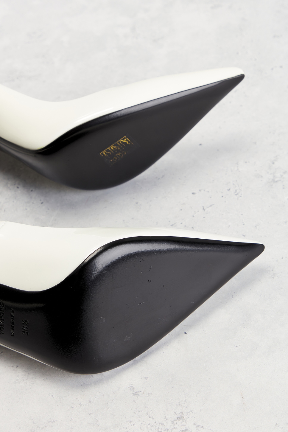 Image 6 of FWRD Renew TOM FORD Patent Leather Chain Pump 105 in White