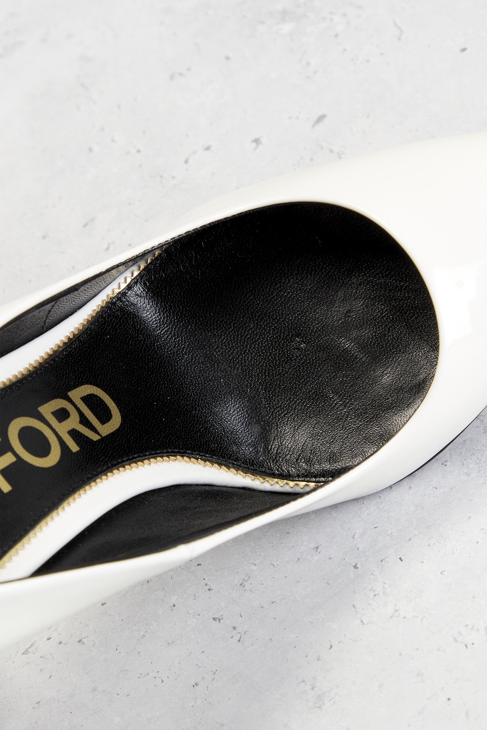 Image 7 of FWRD Renew TOM FORD Patent Leather Chain Pump 105 in White