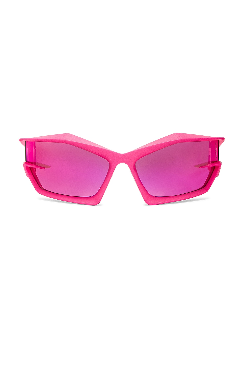 Giv Cut Sunglasses in Pink