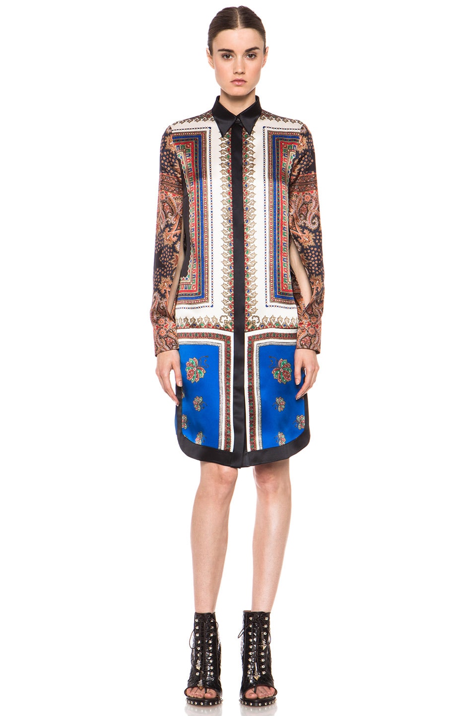 Givenchy Printed T Shirt Dress in Multi | FWRD