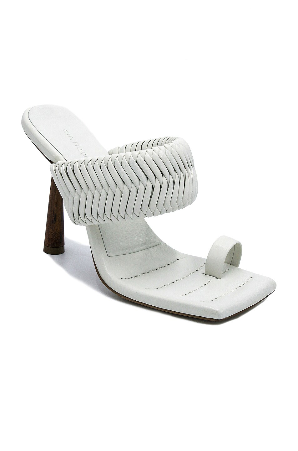 gia rhw toe ring mule