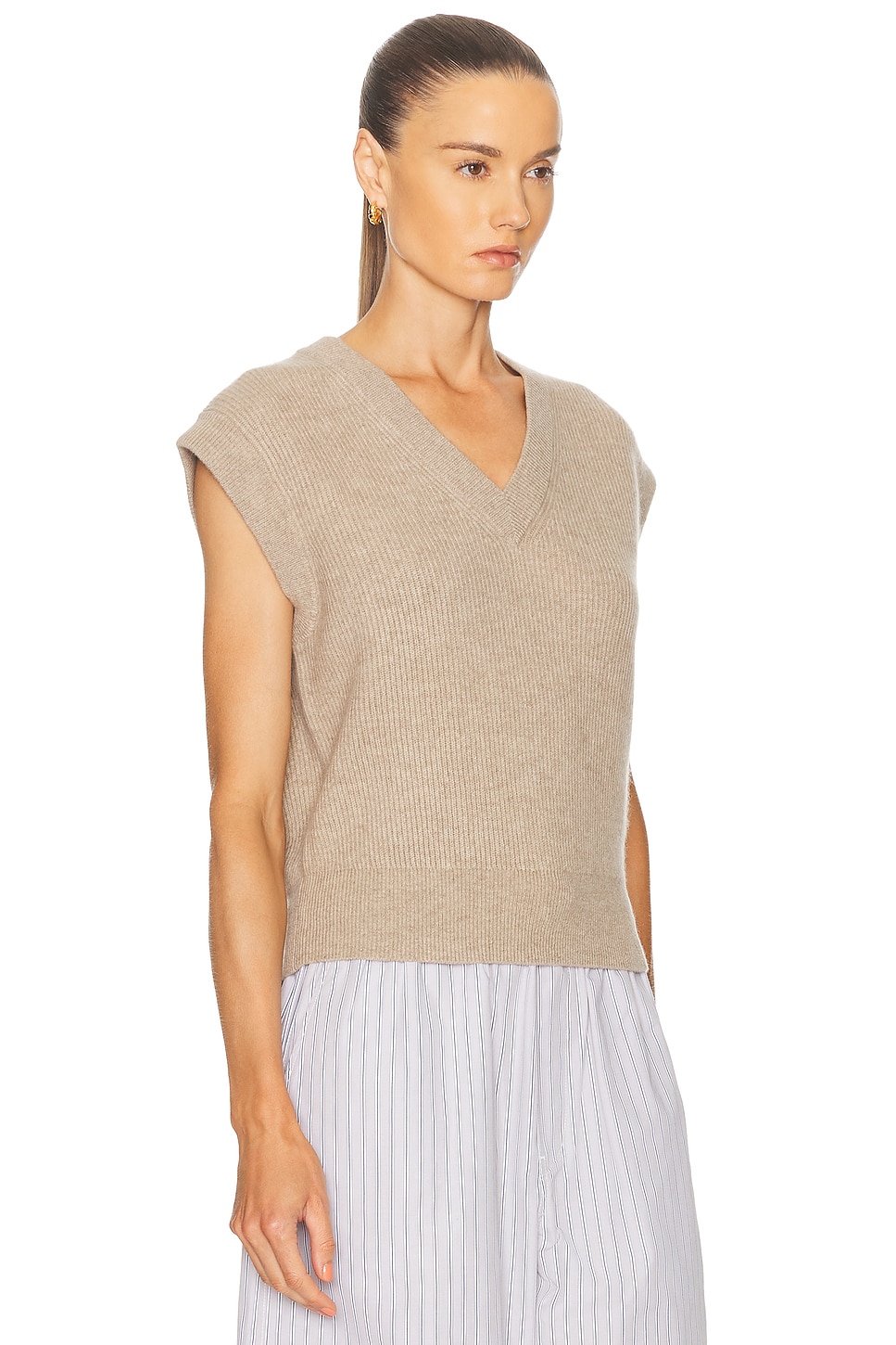Guest In Residence Ribbed Cashmere Sweater In Neutral