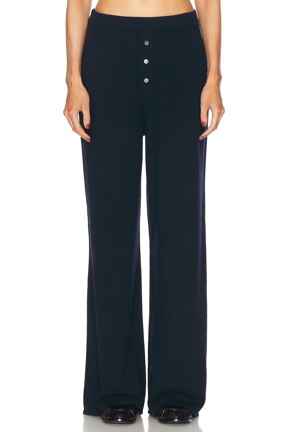 Everywear Cashmere Pant in Navy