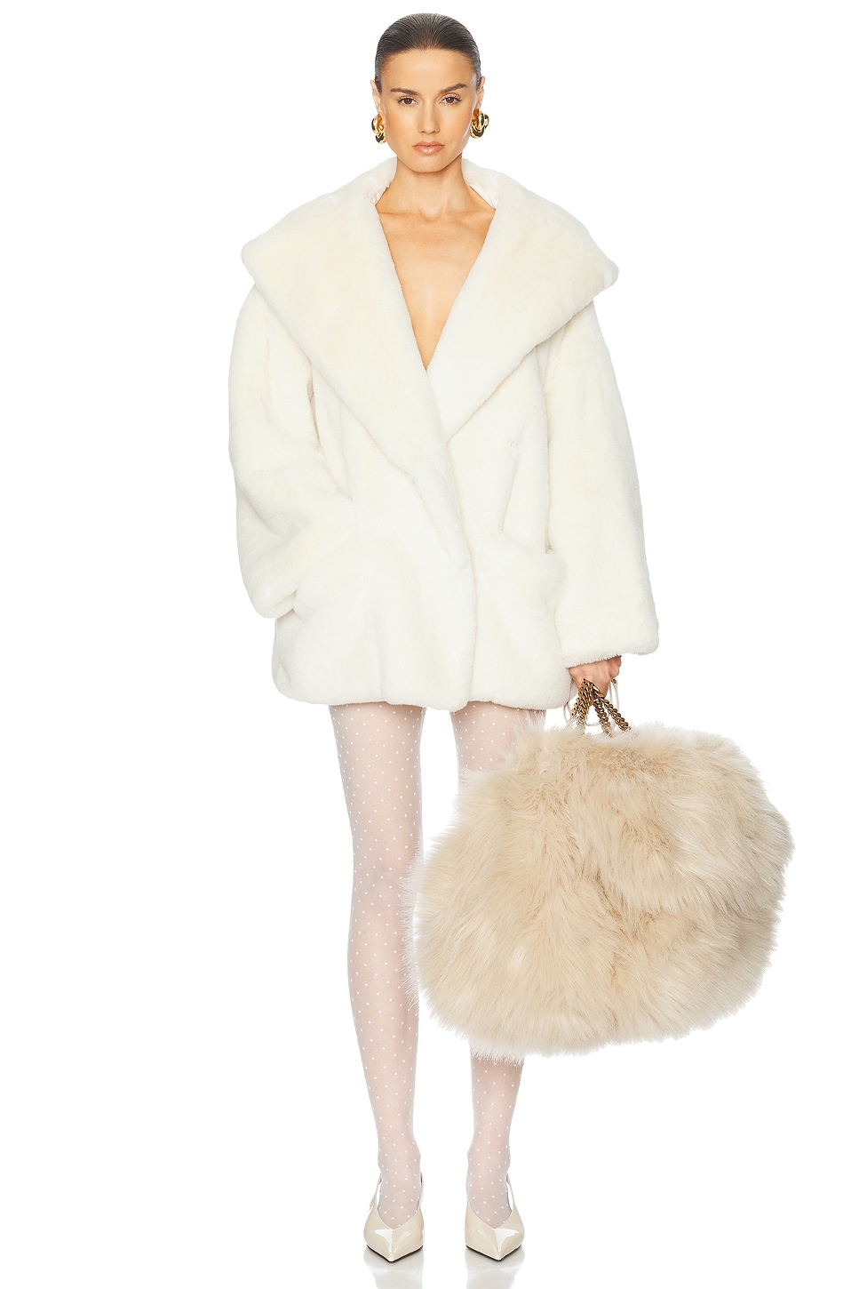 Helsa - The Hooded Faux Fur Coat | Plush