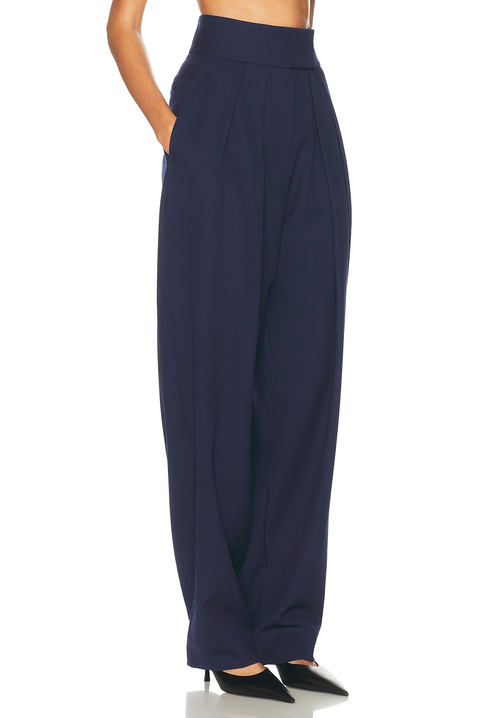 HELSA
High Waist Pleated Suit Trouser In Wool