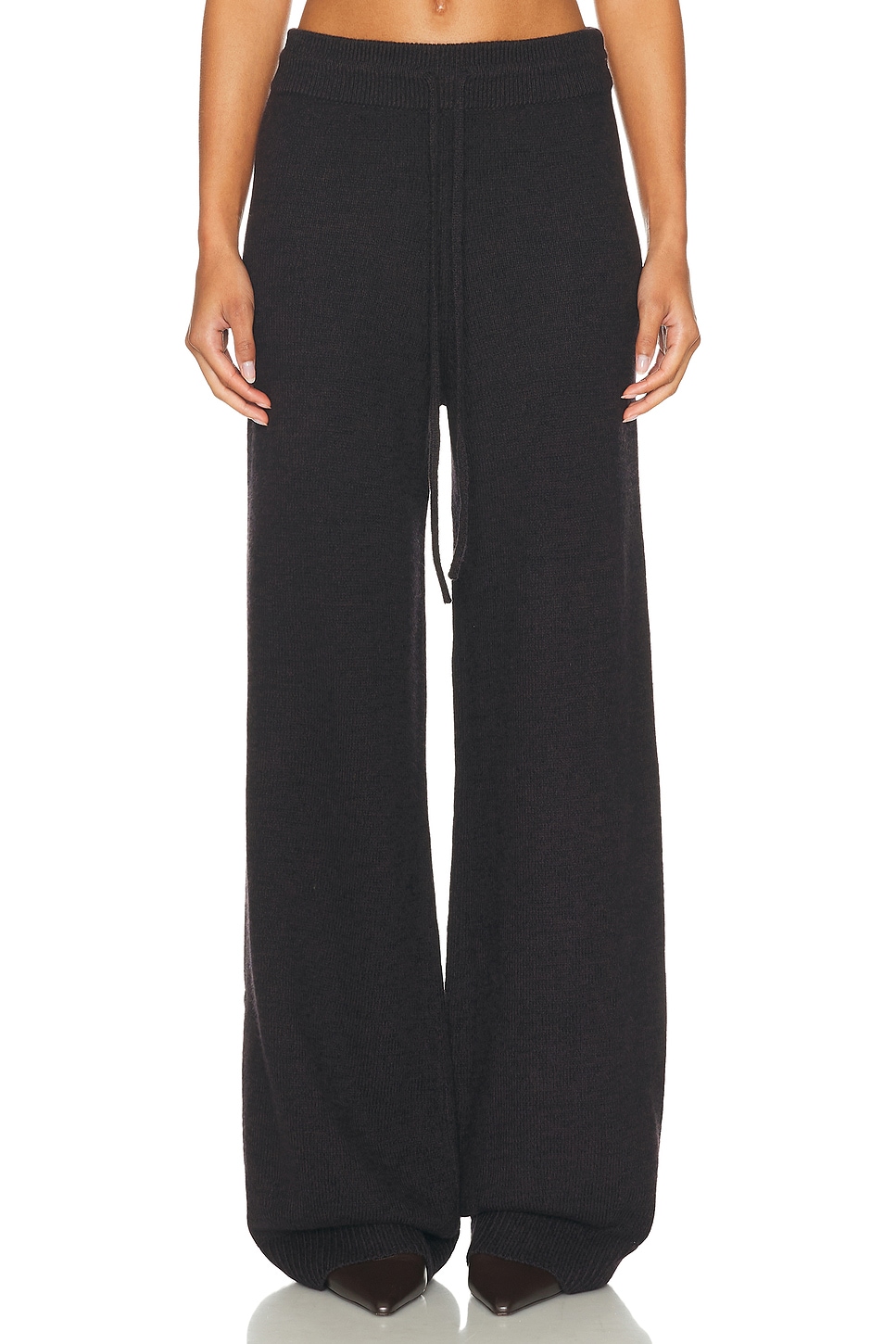 Helsa Paxton Knit Pant In Black