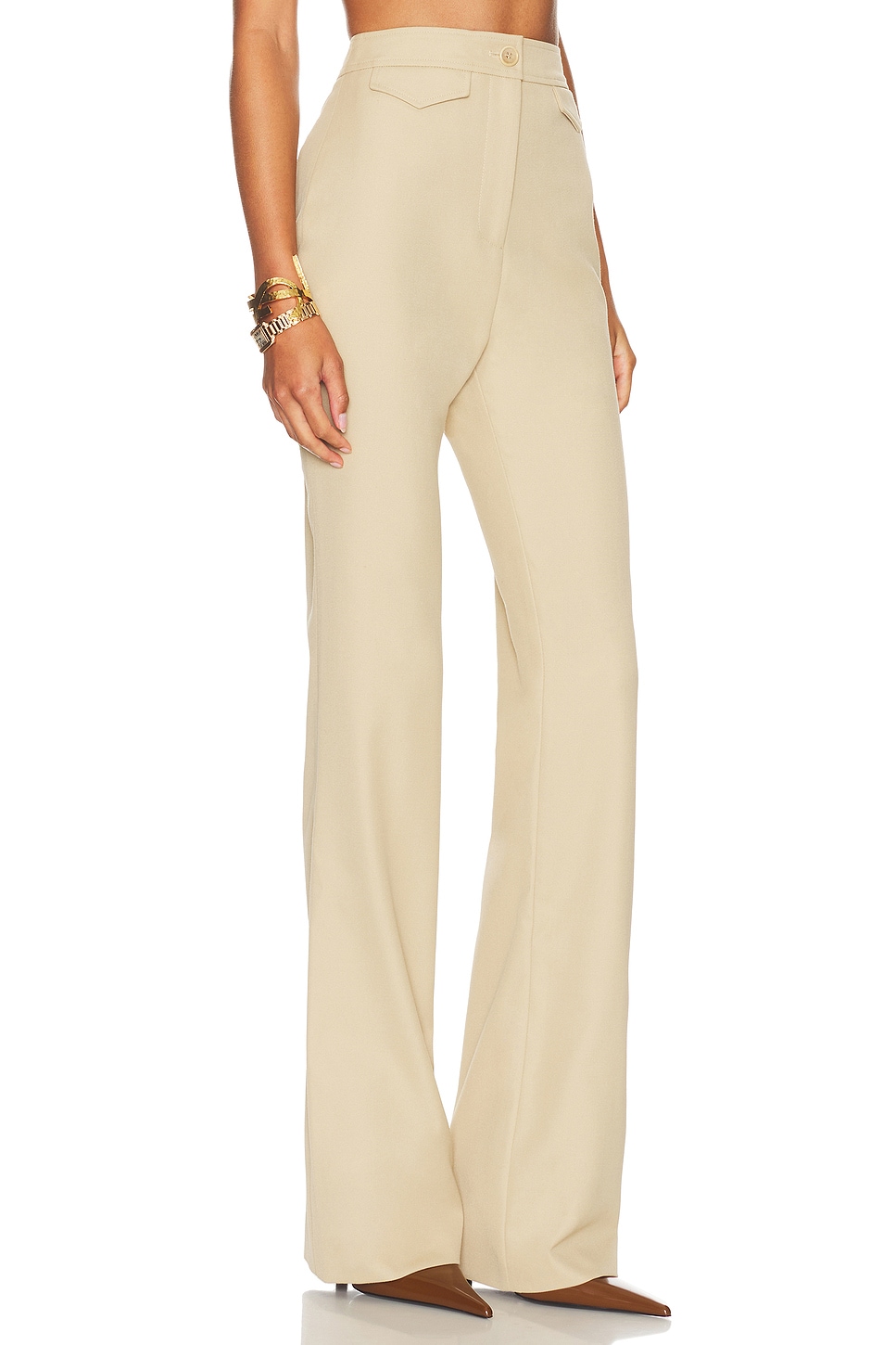 Helsa The Kick Flare Suit Pant In Brown