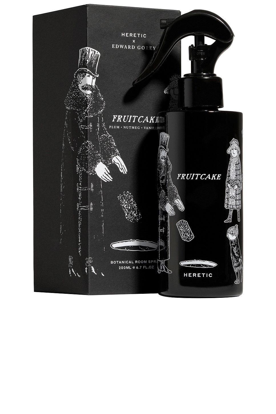 Heretic Parfum Fruit Cake Room Spray In Black