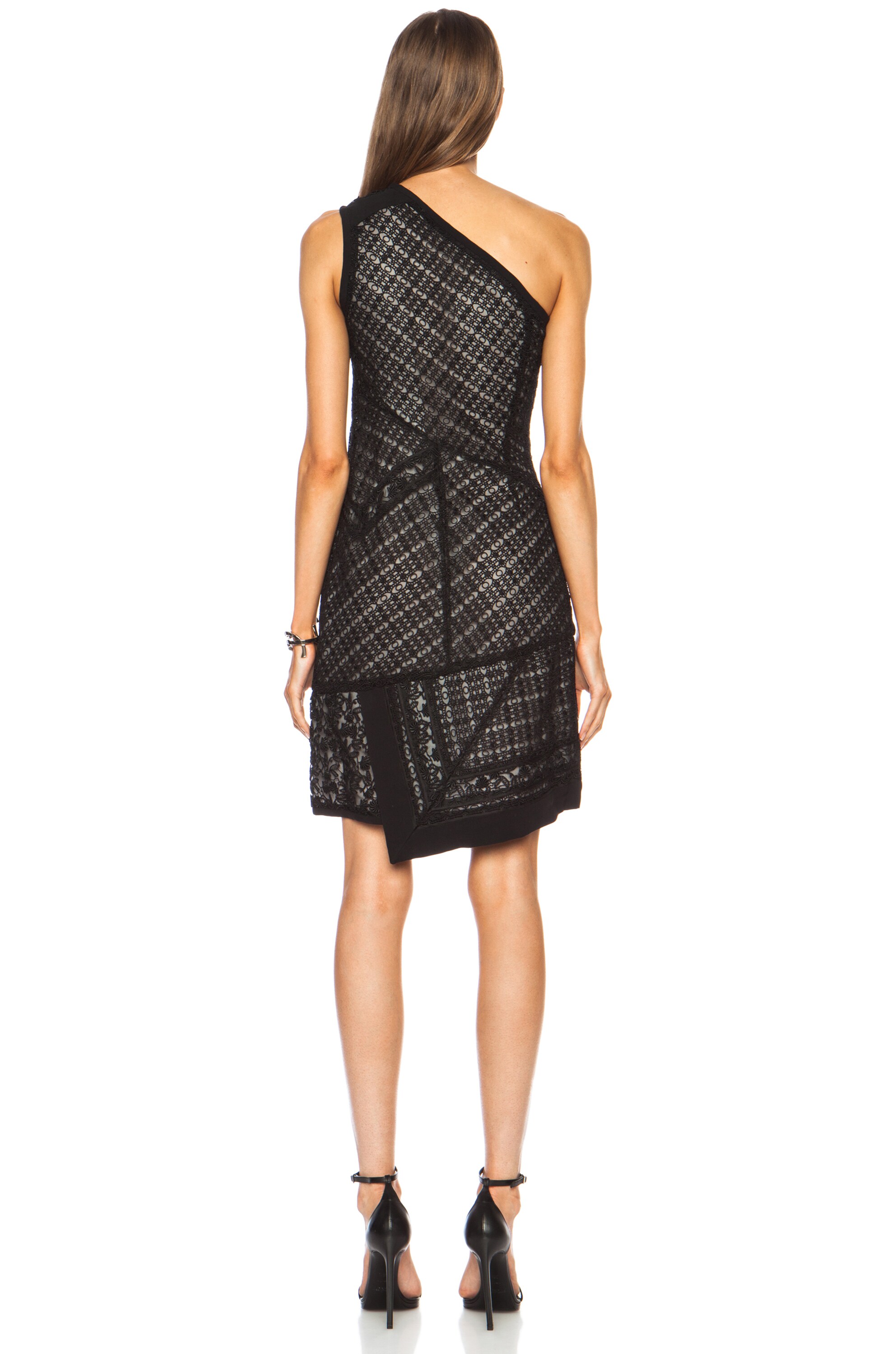 mendel asymmetrical one shoulder viscose dress – black & white