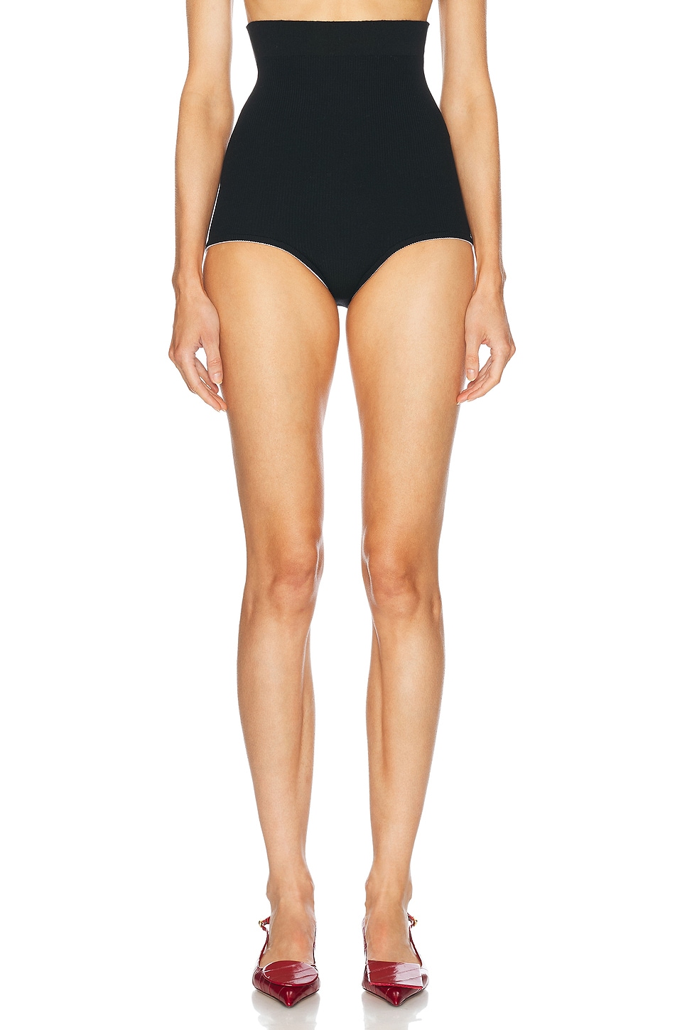 Image 1 of JACQUEMUS Le Short Maille Spiaggia in Black