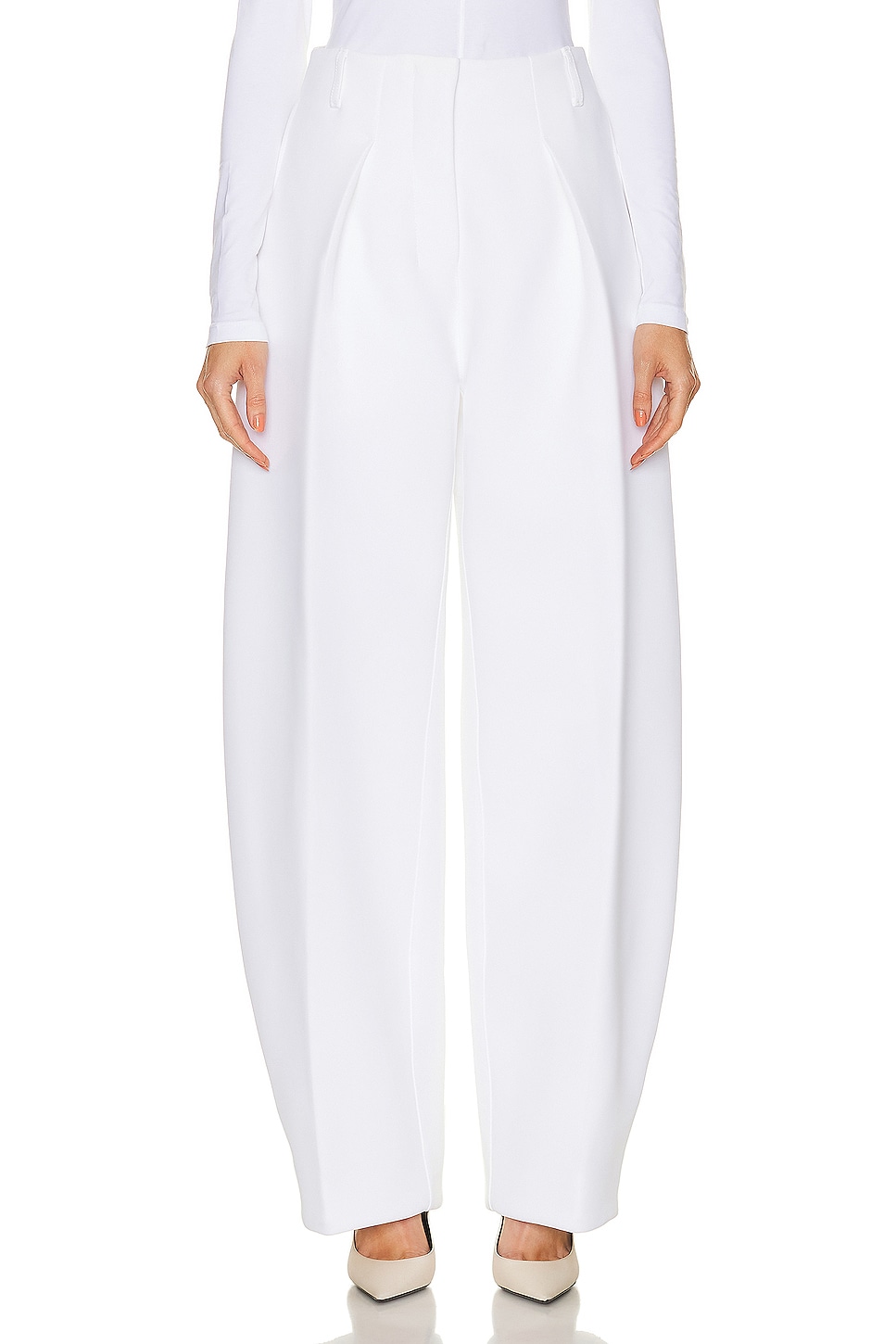 Image 1 of JACQUEMUS Le Pantalon Ovalo in White