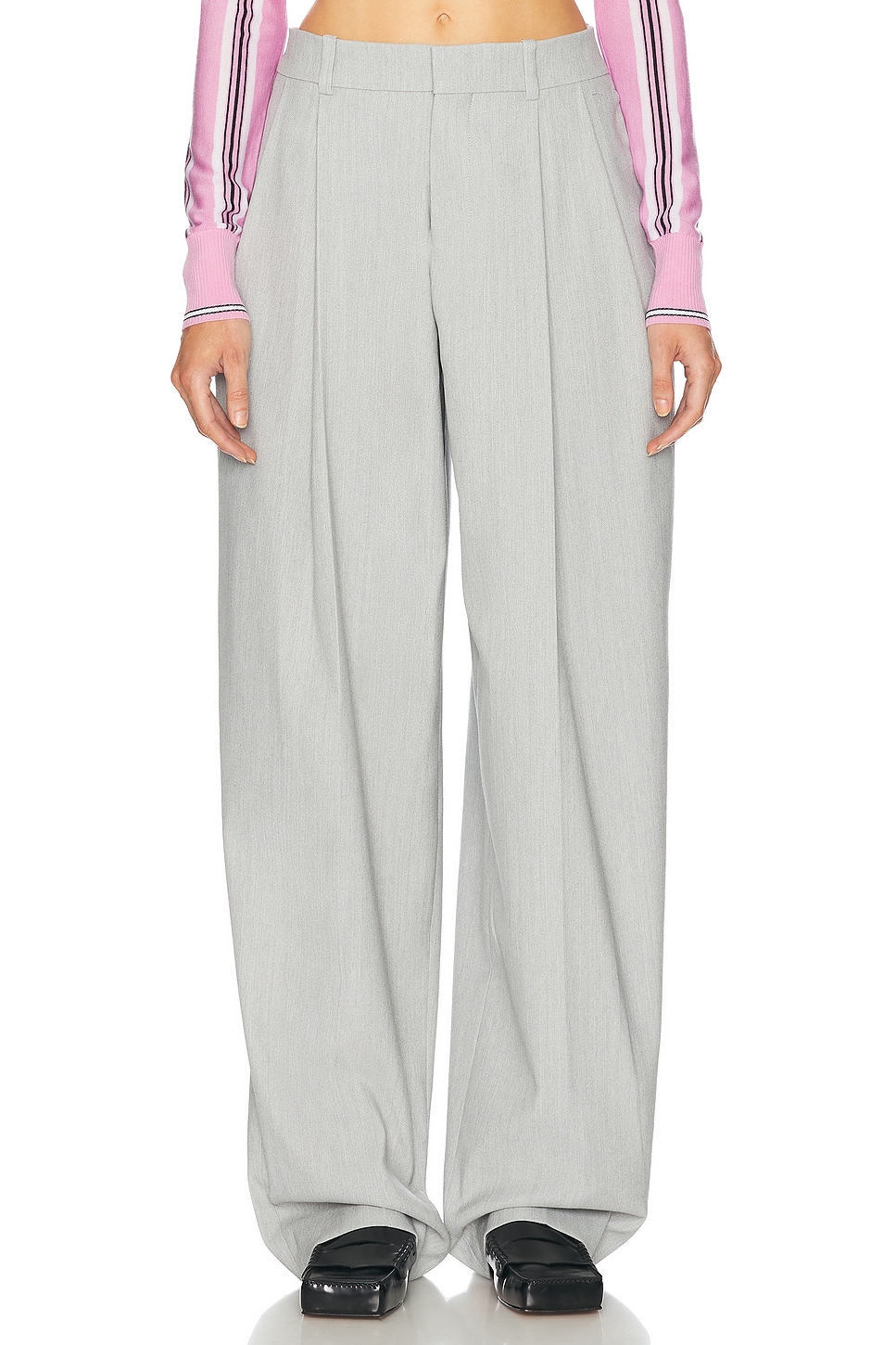 Image 1 of JACQUEMUS Le Pantalon Curzio in Light Grey