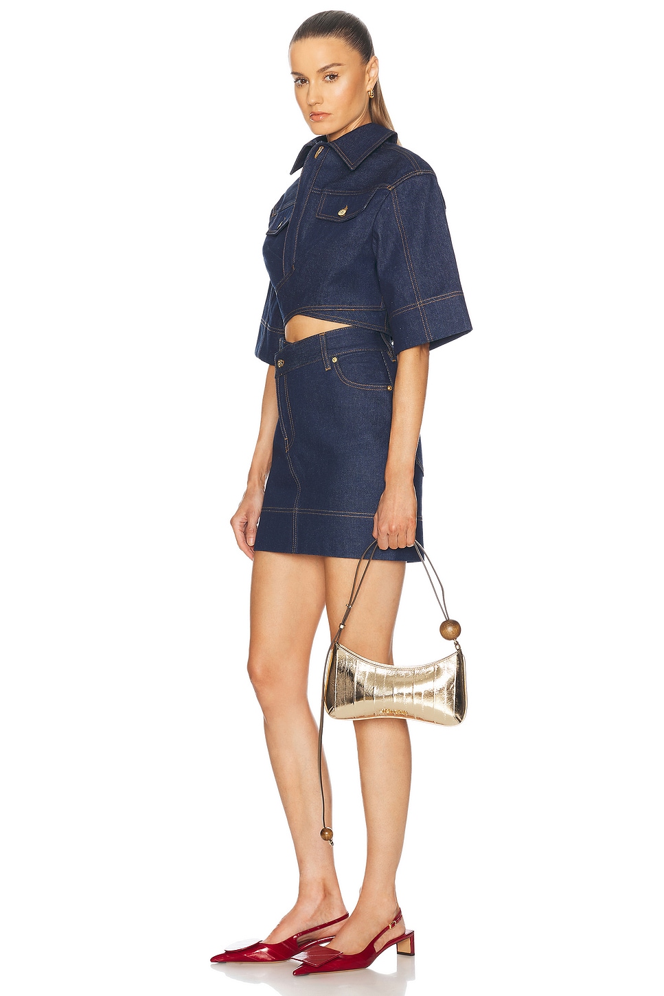 Shop Jacquemus Le Bisou Perle Bag In Gold