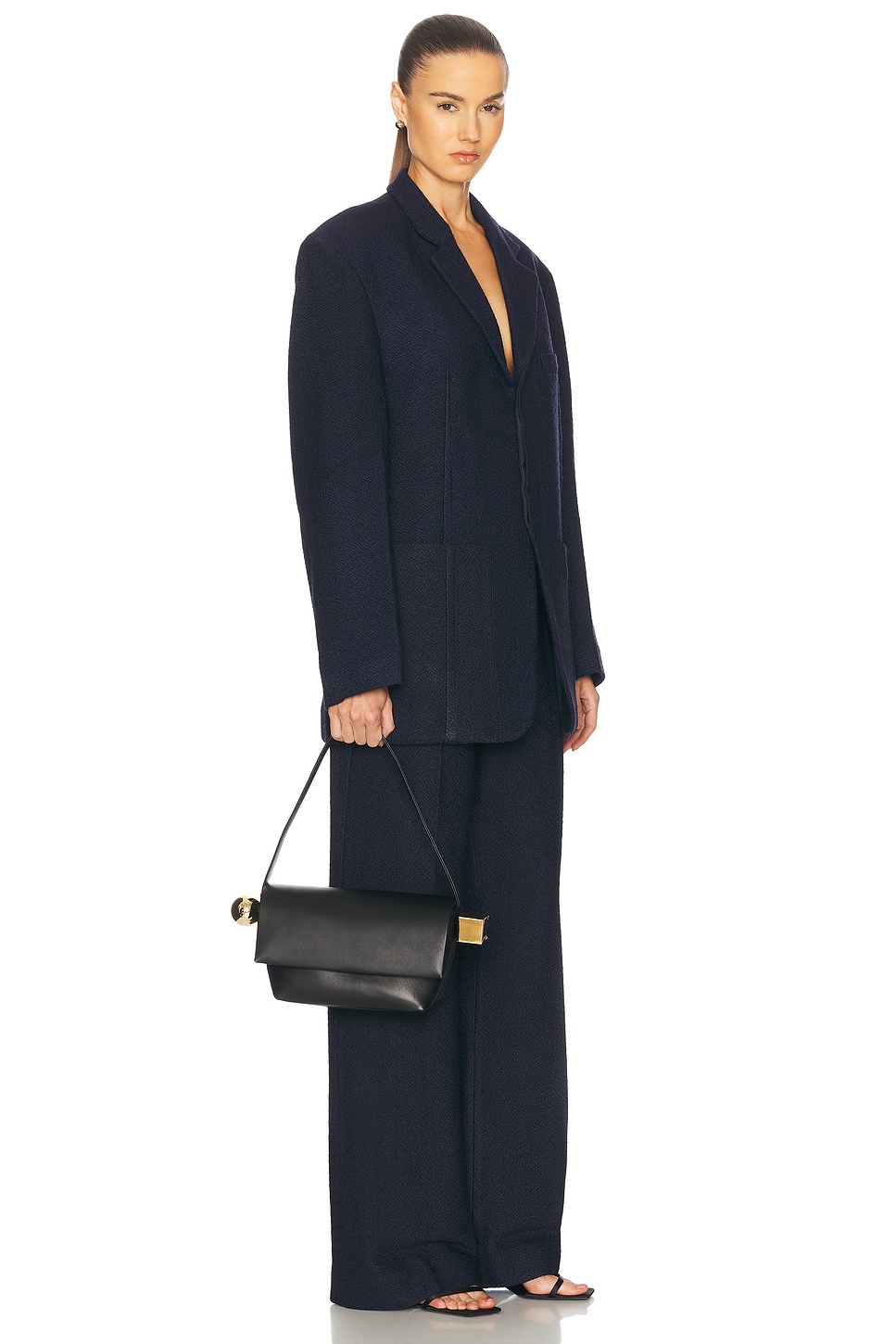 Shop Jacquemus Le Rond Carre Bag In Black