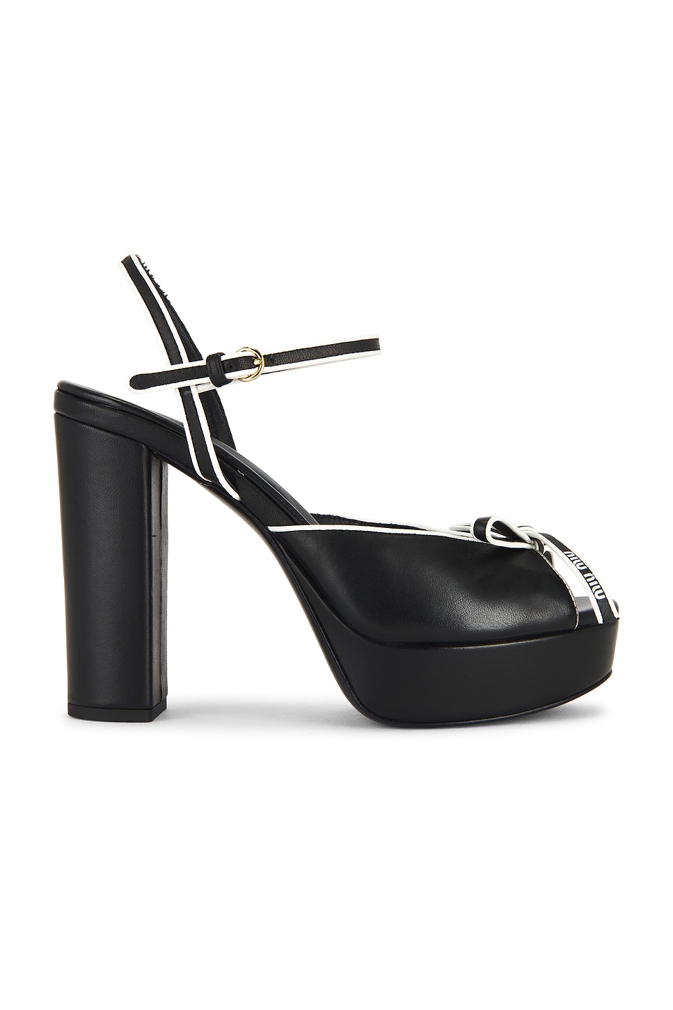 Platform Sandal in Black