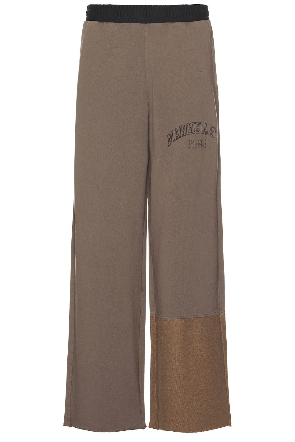 Sweatpants in Neutral