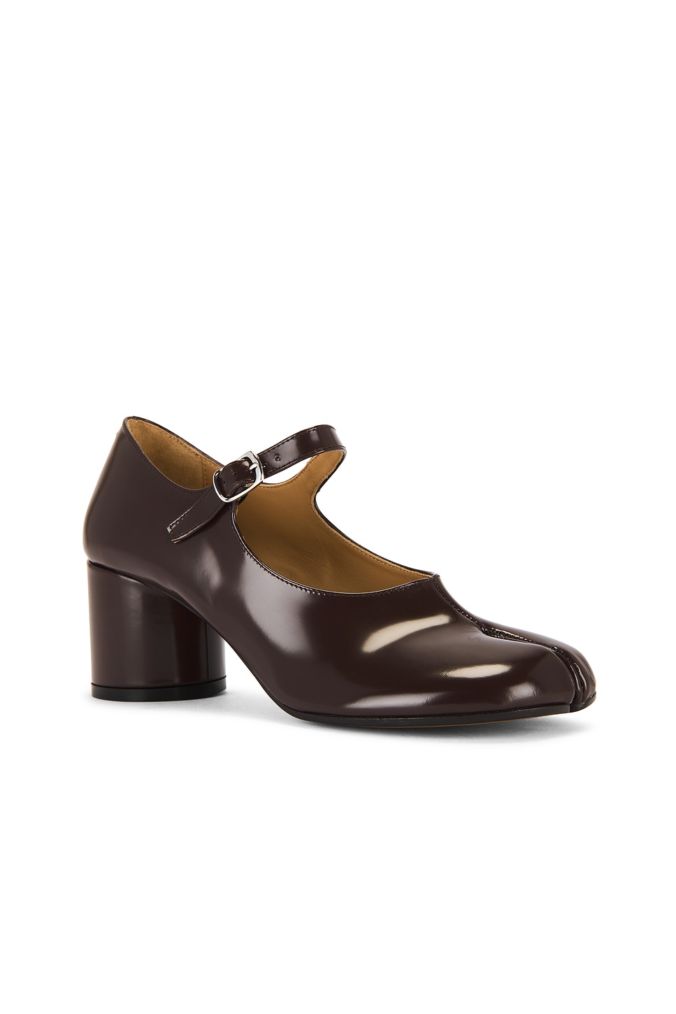Maison Margiela Tabi Mary Jane Pump In Brown