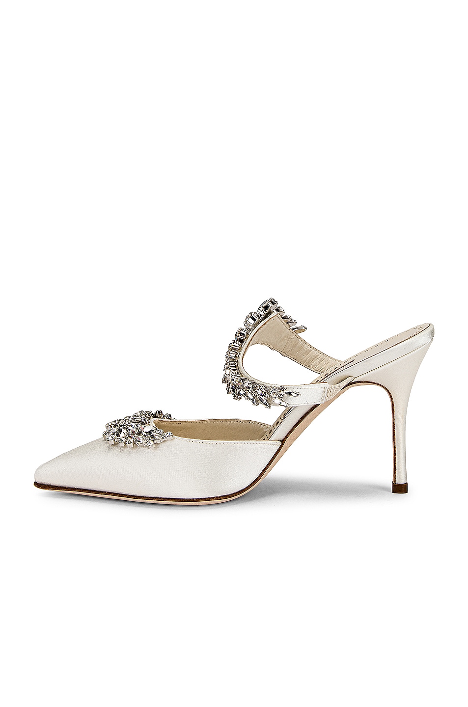 manolo-blahnik-lurum-90-heel-in-light-cream-fwrd
