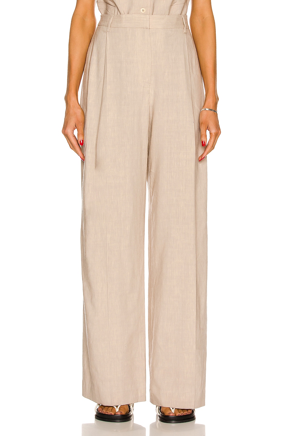 Image 1 of Matteau Linen Pleat Trouser in Natural