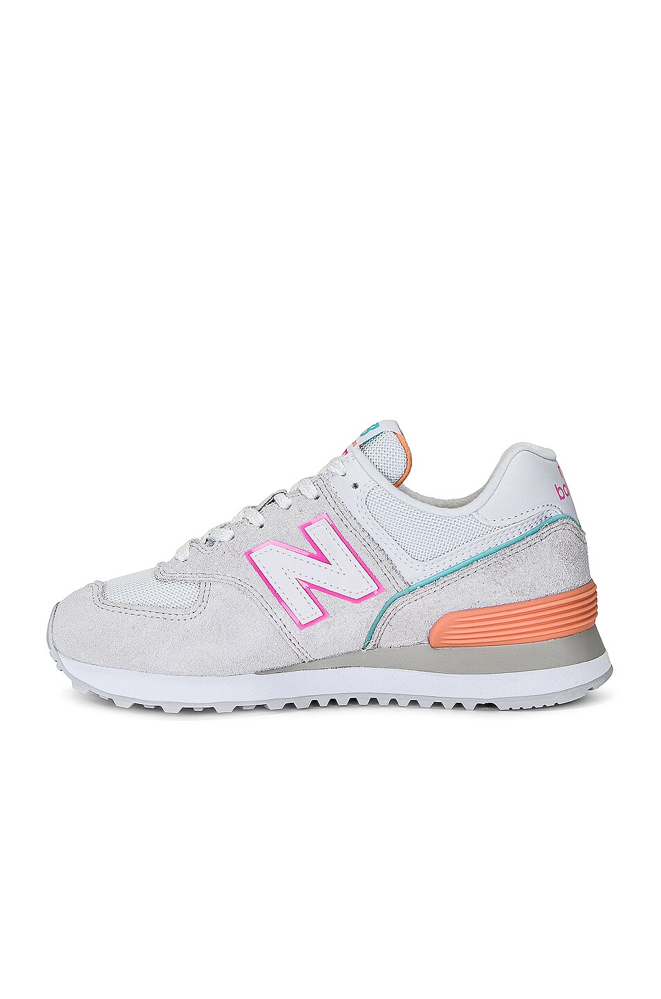 New Balance 574v2 Sneakers In Nimbus Cloud & Peach Glaze 