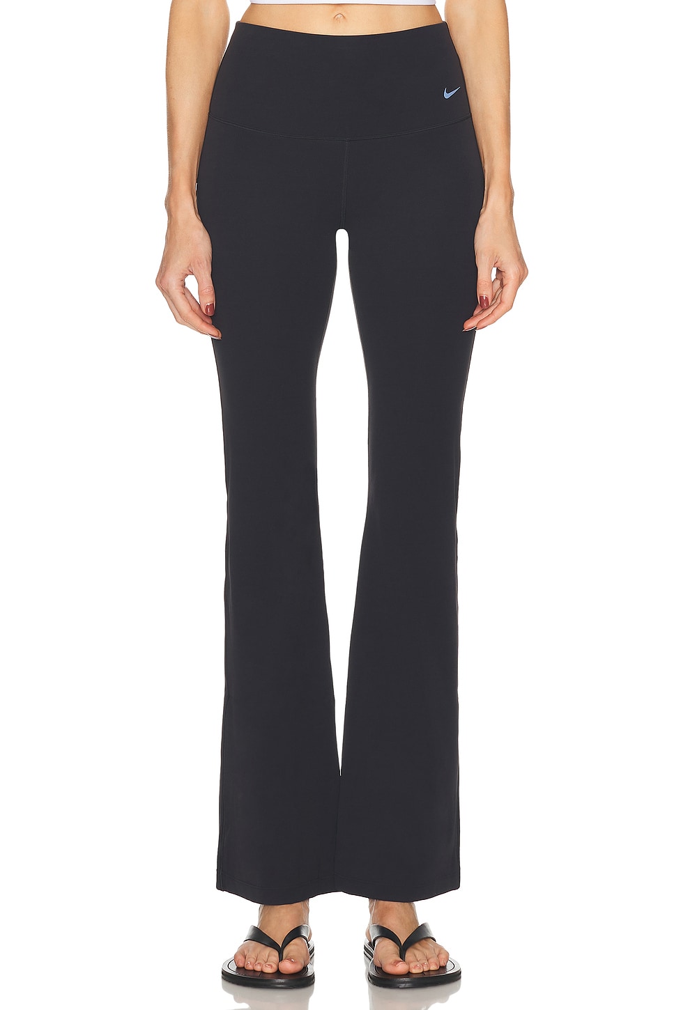 Nike Zenvy High Waisted Flare Legging