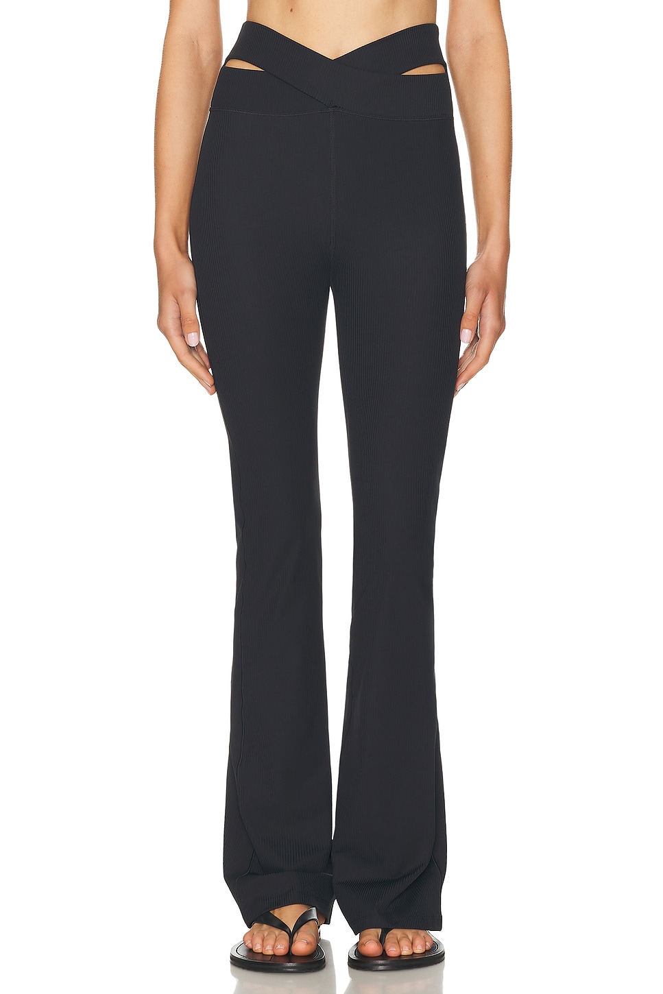 Nike Zenvy Cutout Gentle Support High Waisted Rib Flare Legging