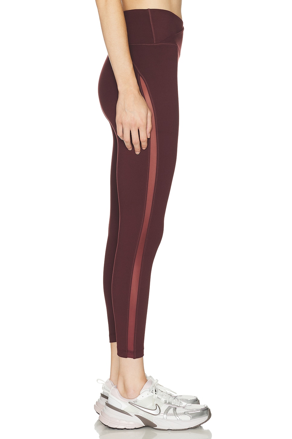 Nike High Waisted 7/8 Legging In Brown