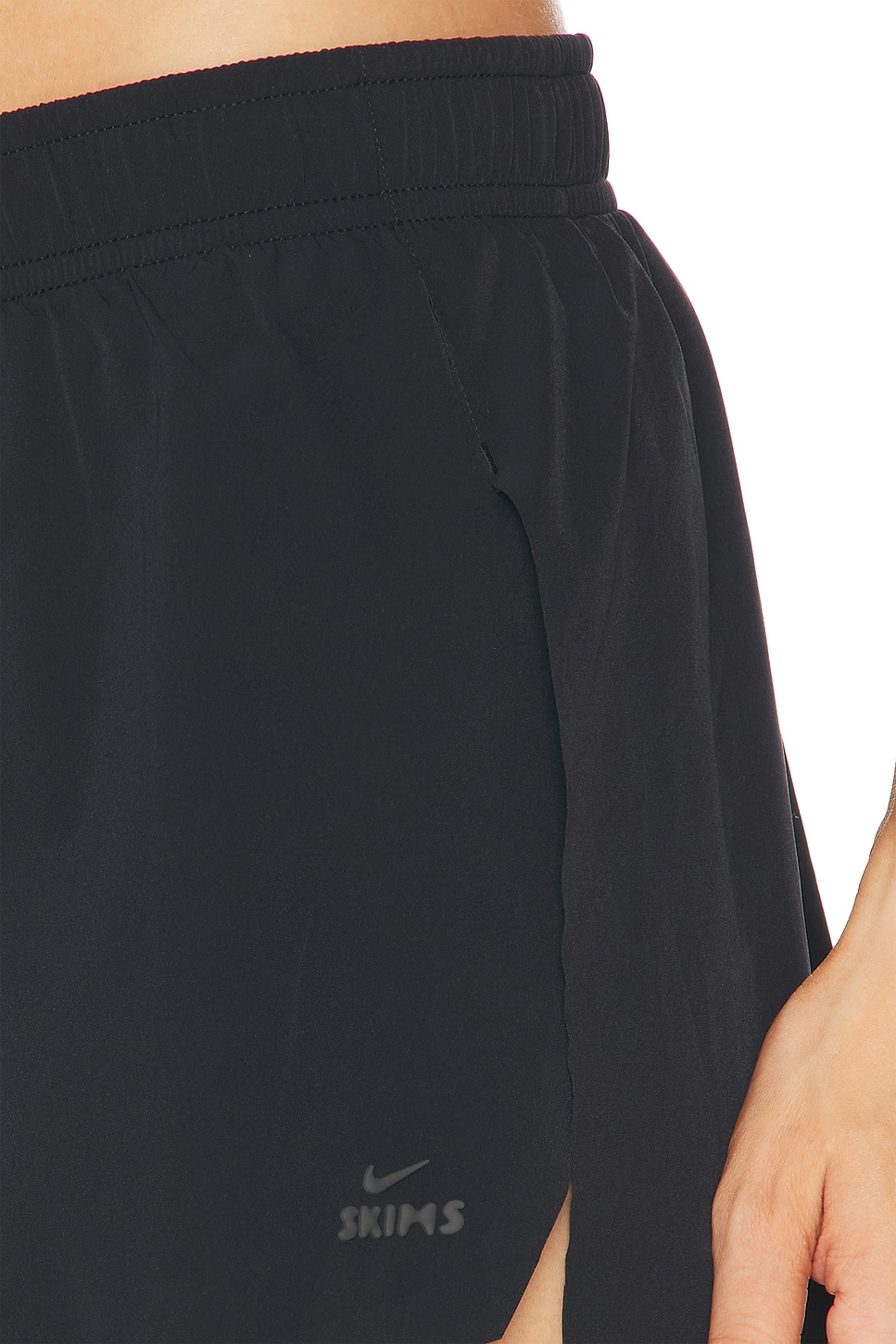 NikeSKIMS Nylon Runner Short | Thumbnail 12