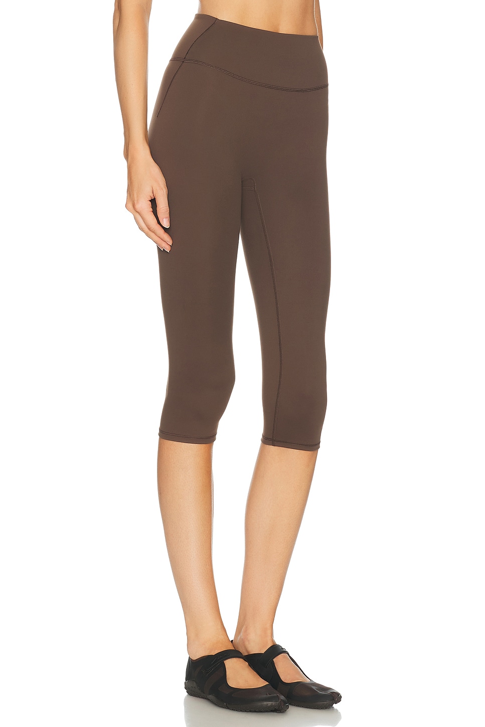 NikeSKIMS Matte 17 Crop Legging | Thumbnail 3