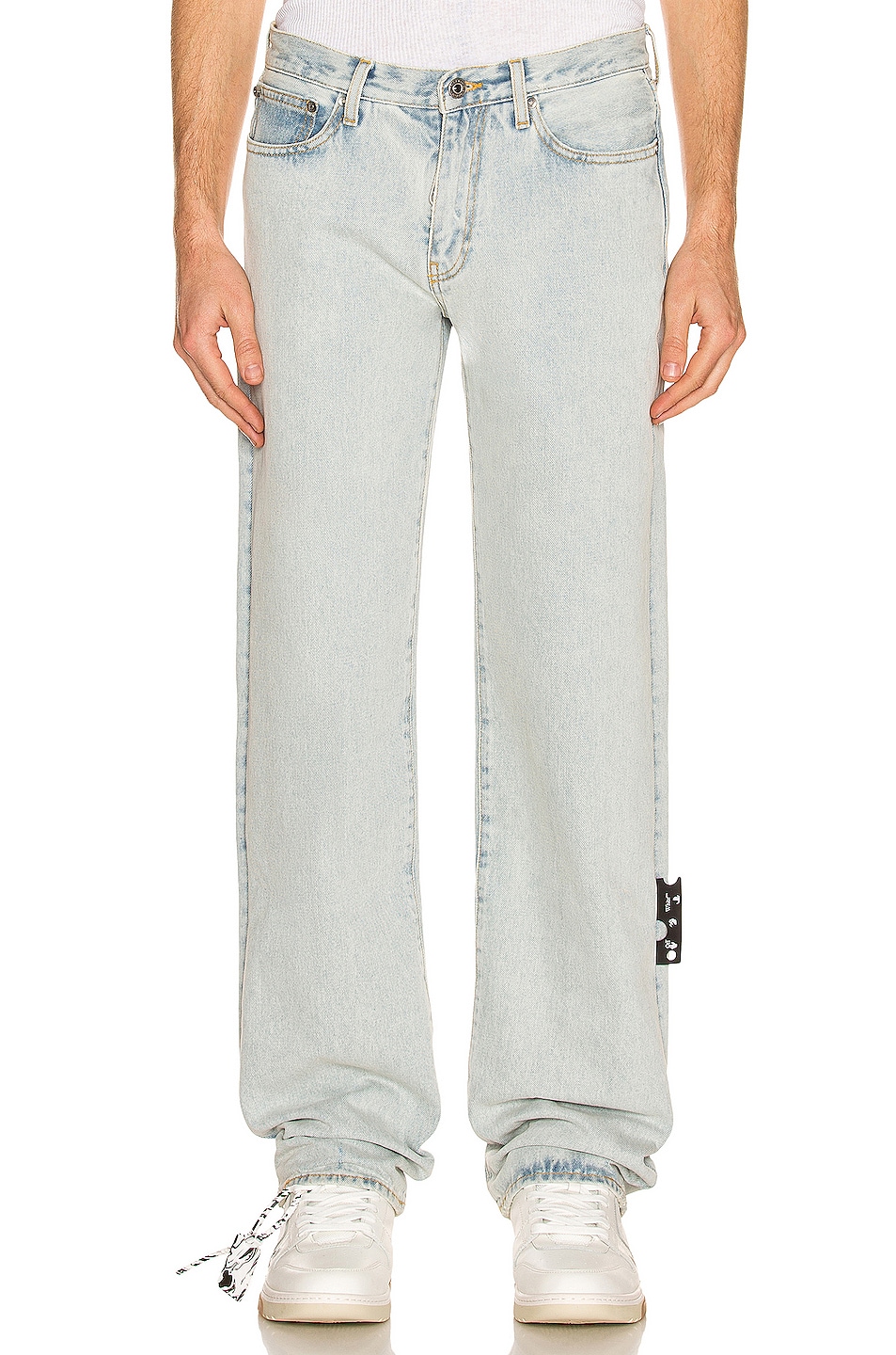 OFF-WHITE Relaxed Fit Jeans in Blue | FWRD