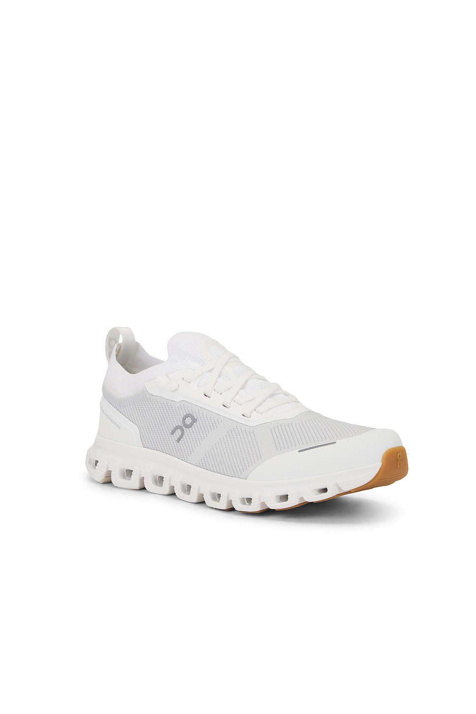 On Cloud 6 Versa Sneakers In White