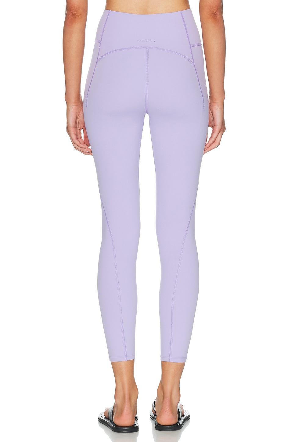 On Studio 7/8 Tights | Thumbnail 4
