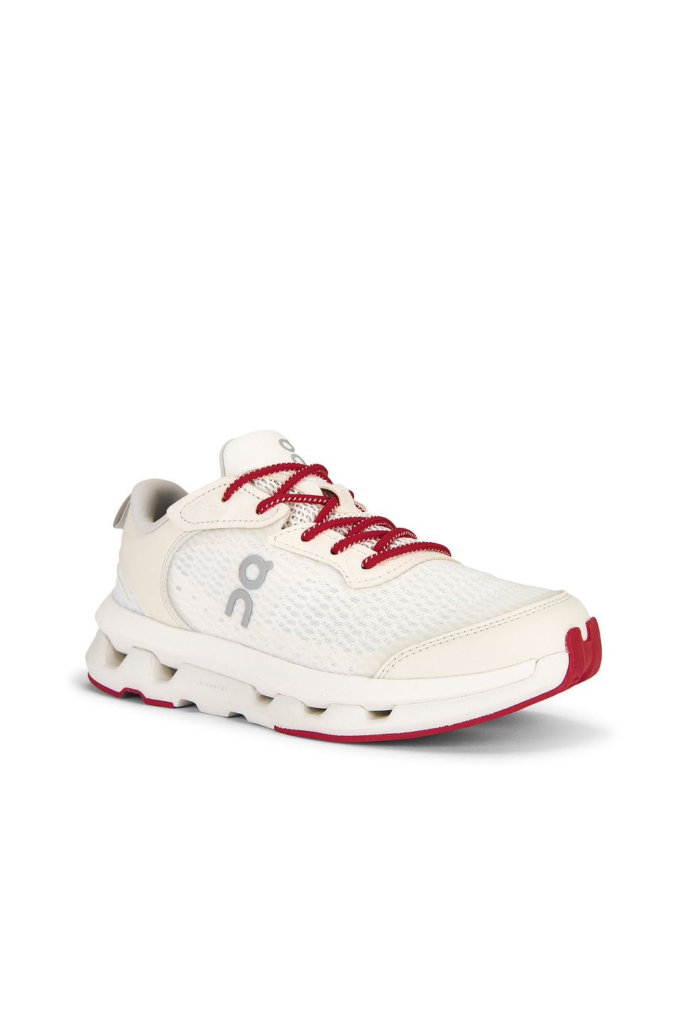 On X Zendaya Cloudze Mo Sneaker In White
