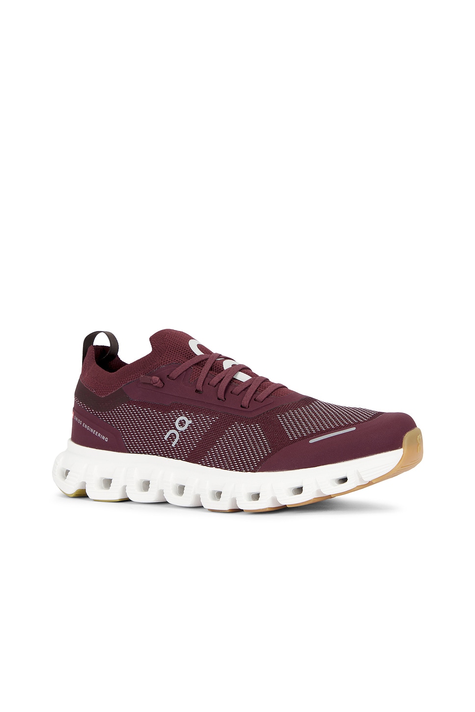 On Cloud 6 Versa Sneaker In Red