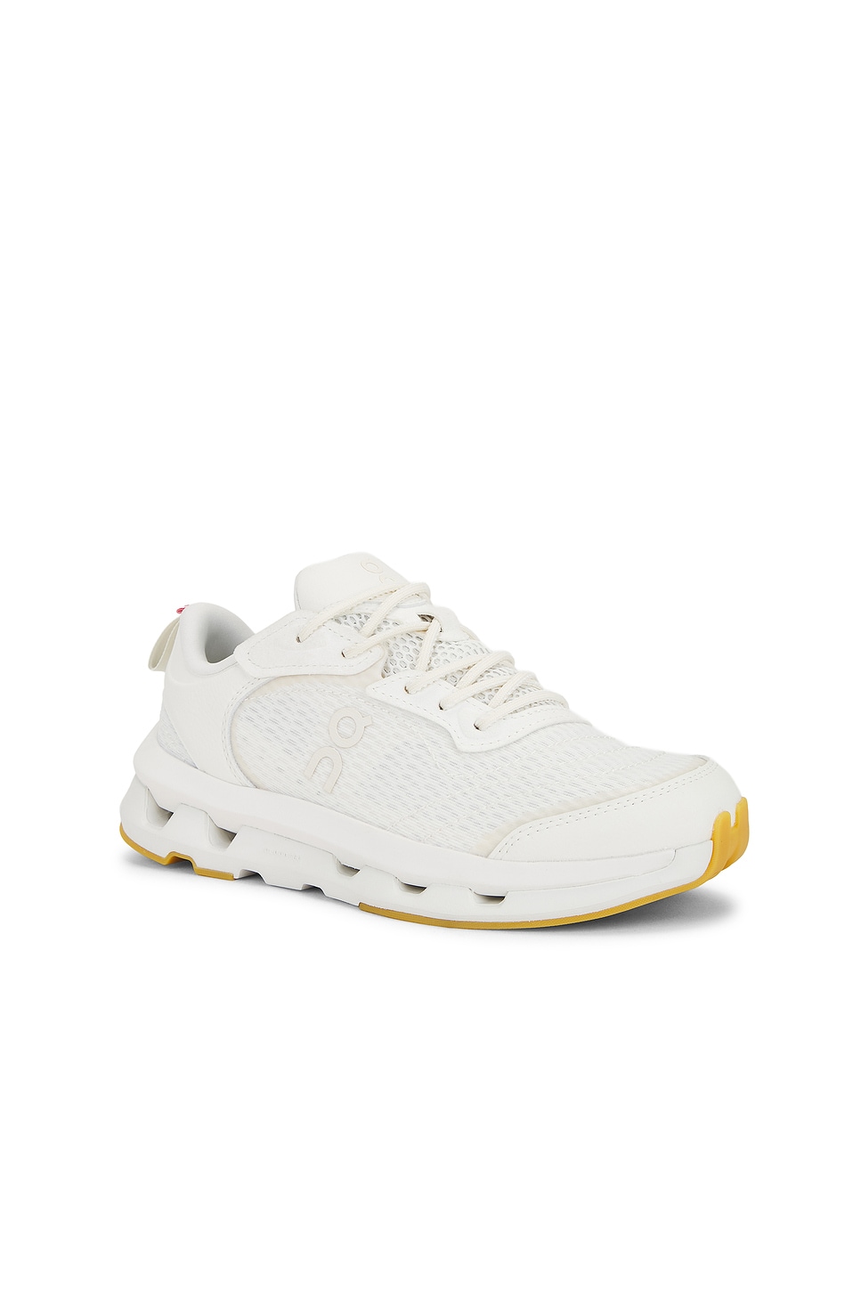 On X Zendaya Cloudze Mo Sneaker In White
