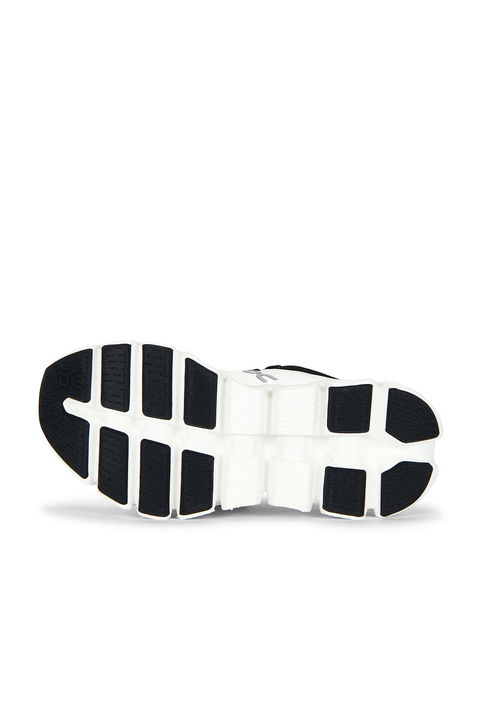On Cloud X 5 Trainers In White