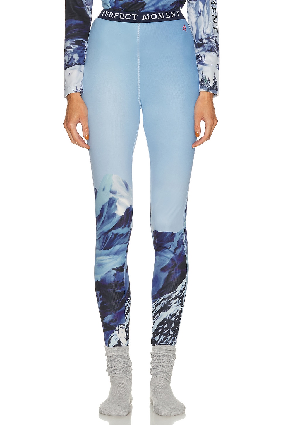 Perfect Moment Printed Base Layer Legging In Blue