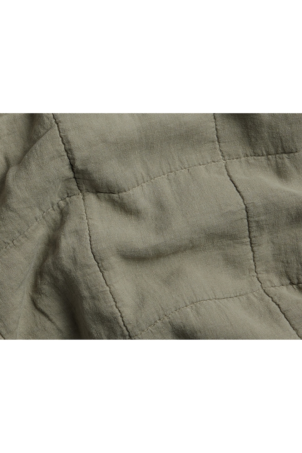 Parachute Linen Box Quilt In Moss
