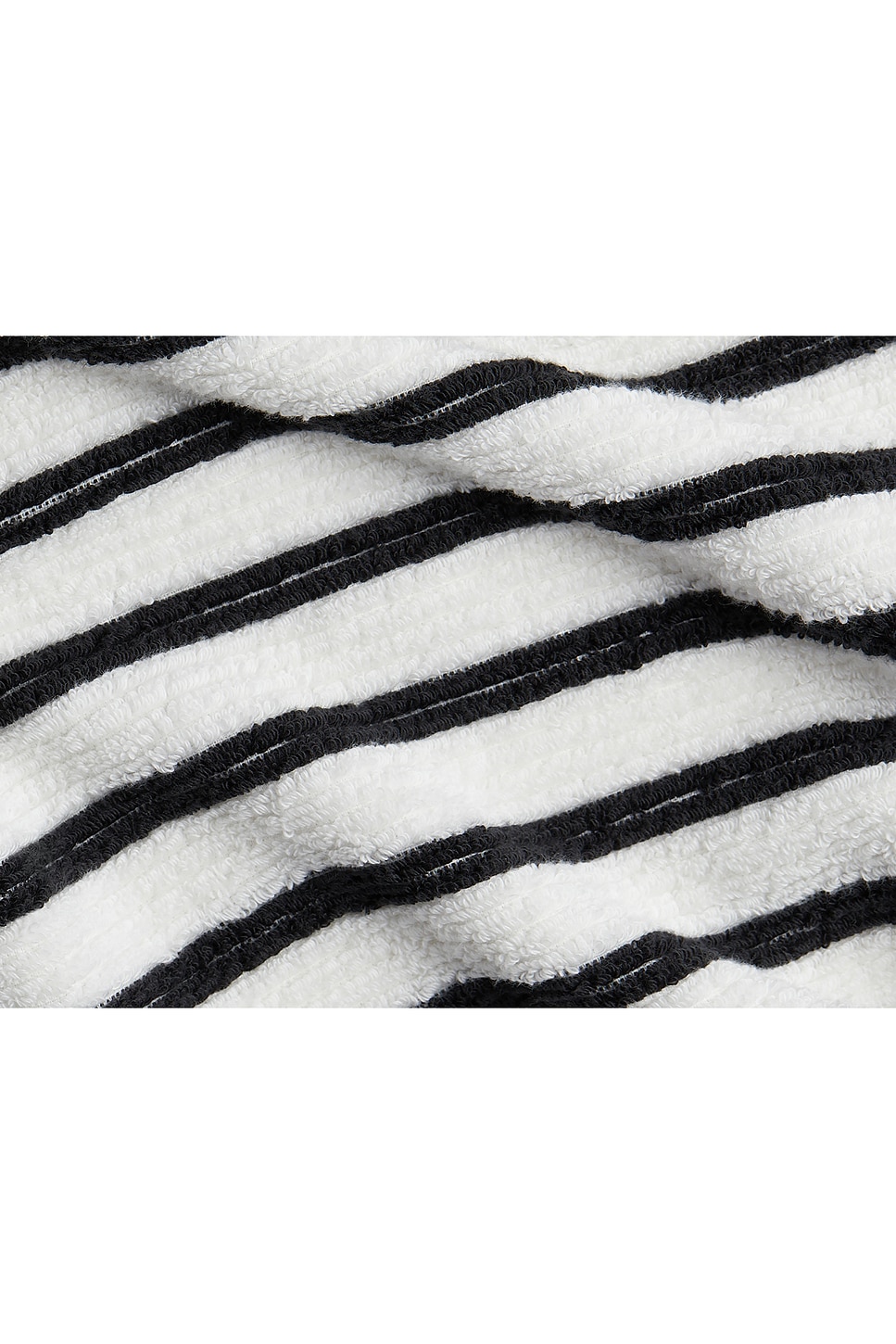 Parachute Organic Resort Stripe Tub Mat In Plaster With Soft Black