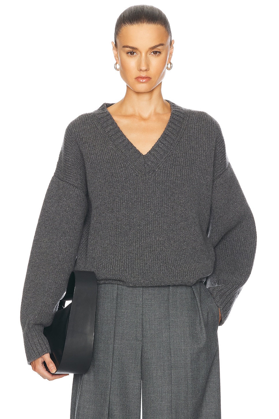 Compact Knit V Neck Sweater in Grey