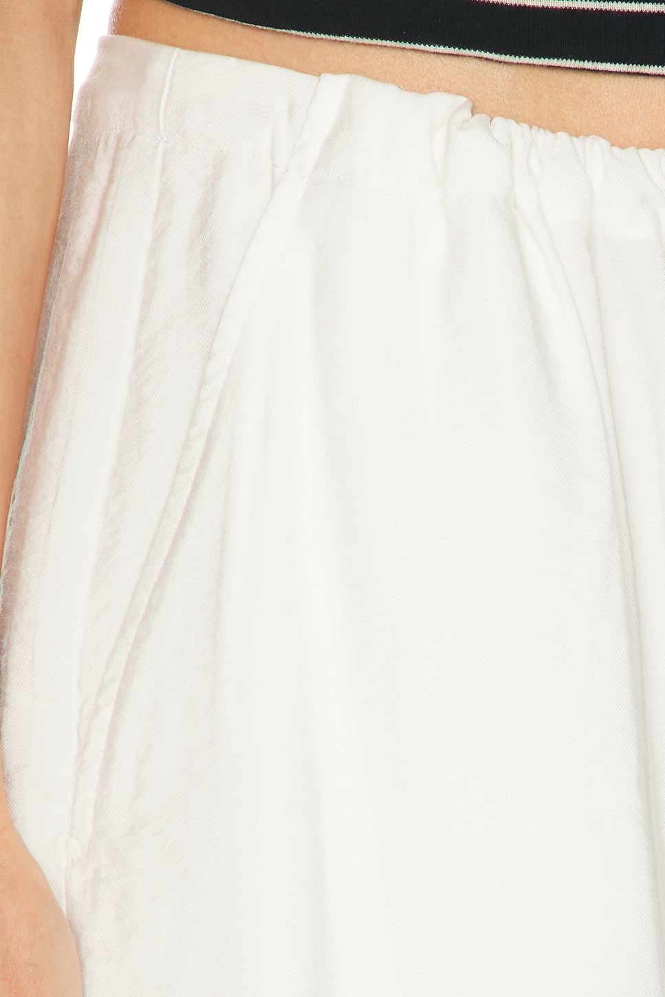 SABLYN Gemma Cinched Long Short | Thumbnail 6 SABLYN Gemma Cinched Long Short | Thumbnail 6
