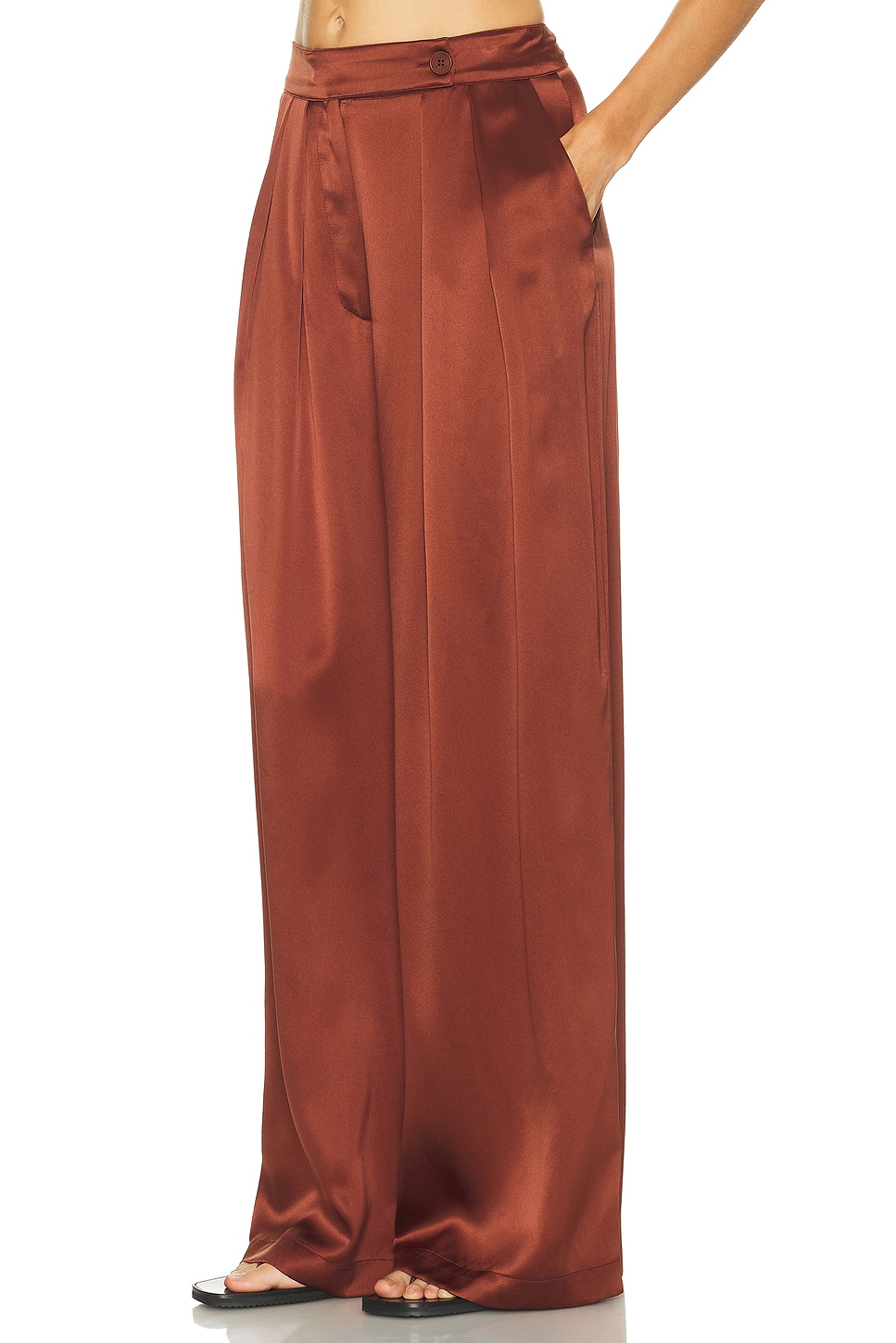 Image 3 of SABLYN Brooke High Rise Double Pleat Trouser in Mahogany