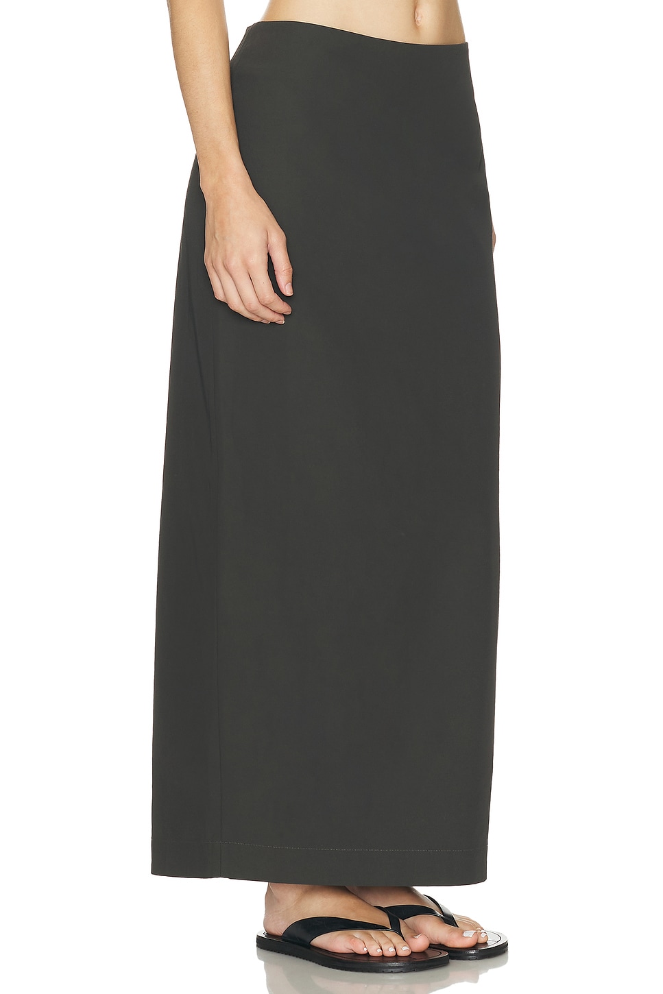 St Agni Minimal Column Skirt In Black