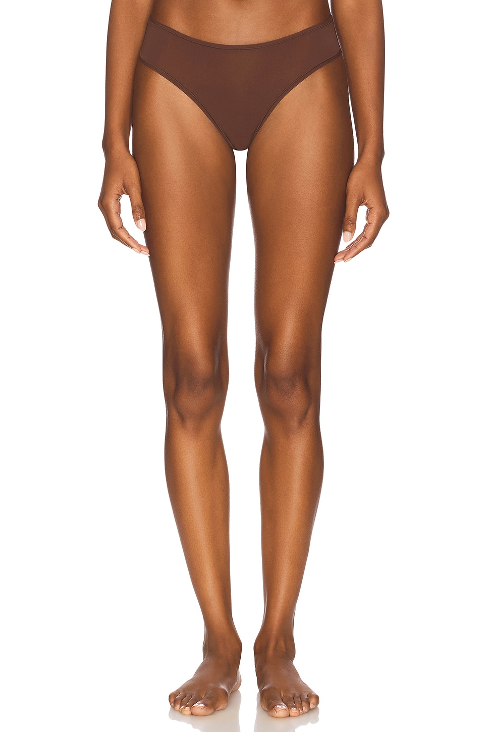 Fits Everybody Thong in Brown