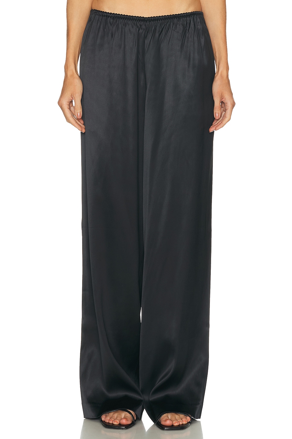 Image 1 of SKIMS Heavy Stretch Satin Wide Leg Pant in Onyx