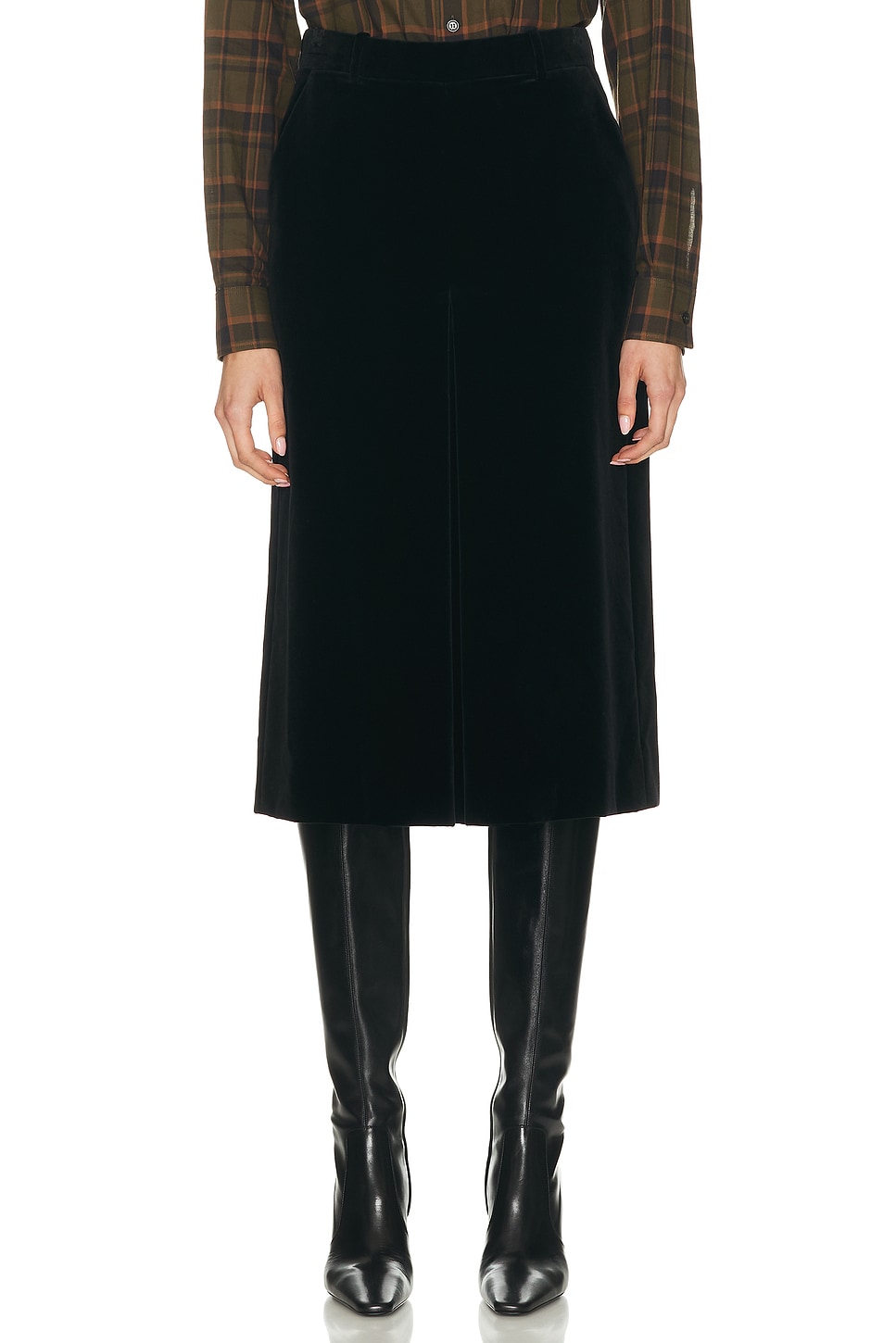 Image 1 of Saint Laurent Shorts in Noir