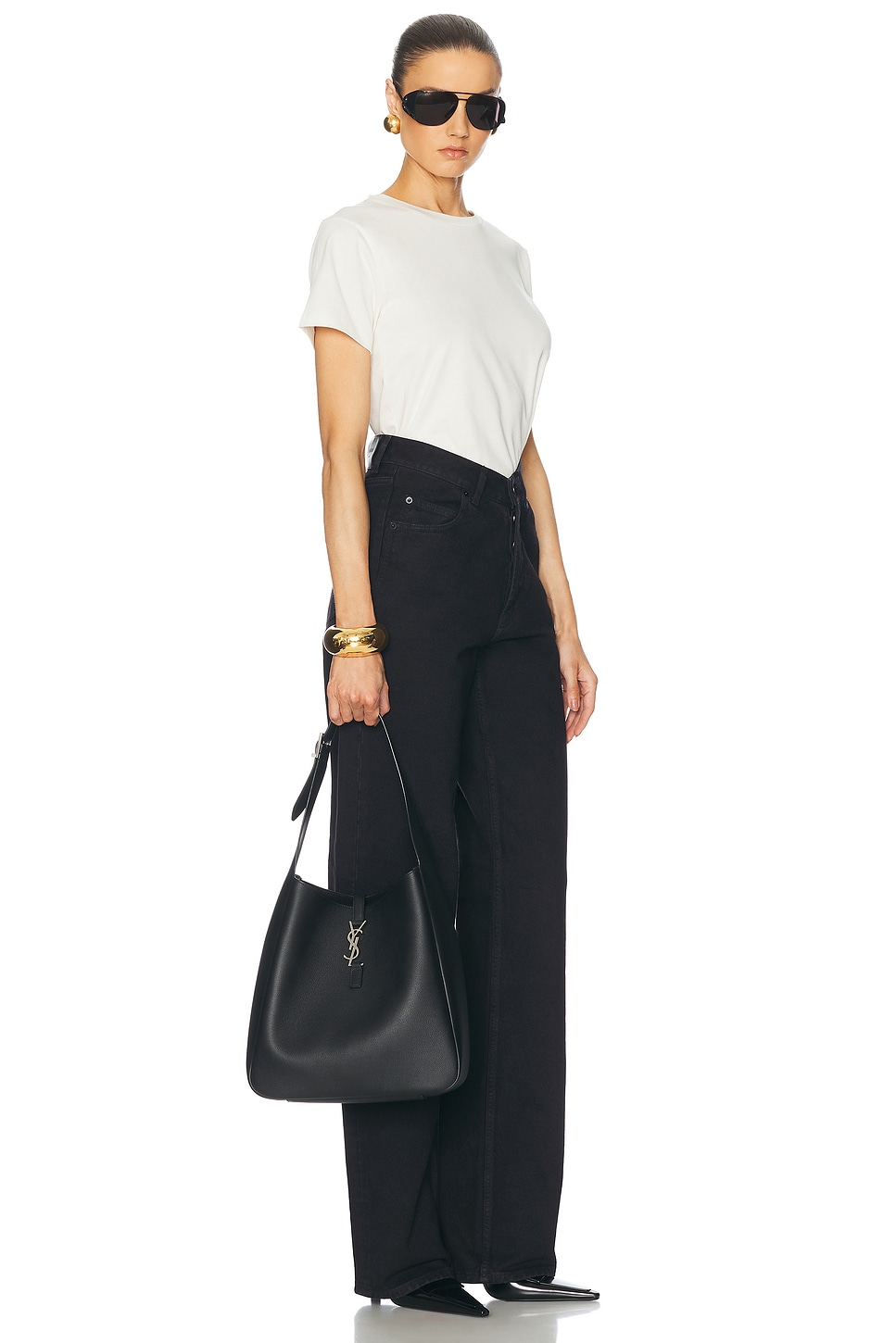 Saint Laurent Le 5 A 7 Supple Hobo Bag In Nero