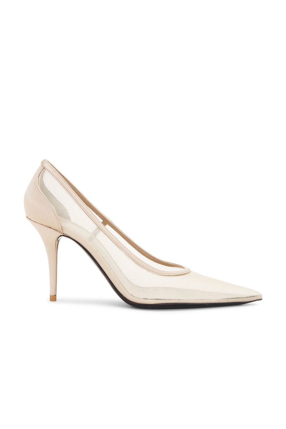 Saint Laurent Newton Pump In Nude & Light Nude